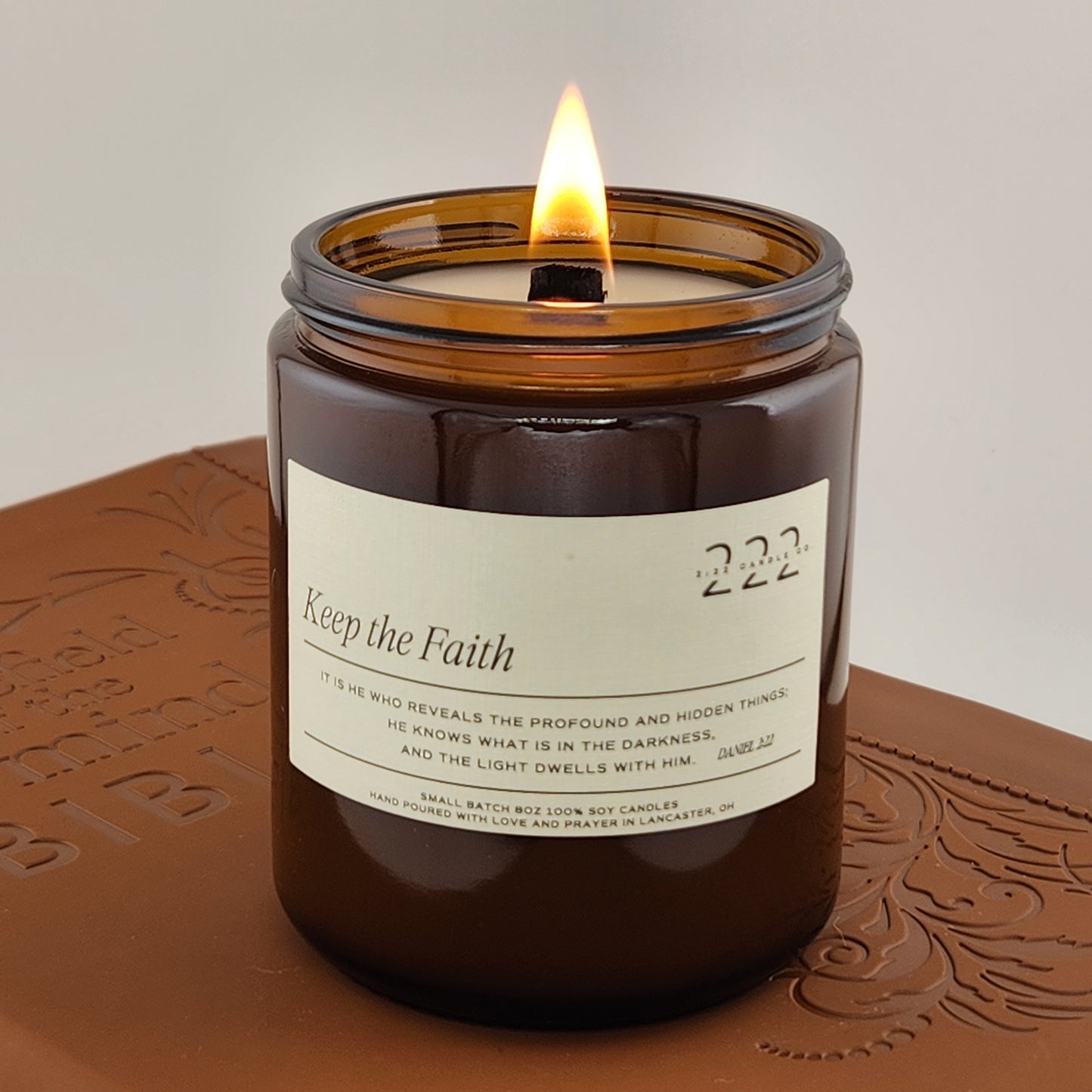 Keep the Faith Candle in an Amber Vessel- 8oz